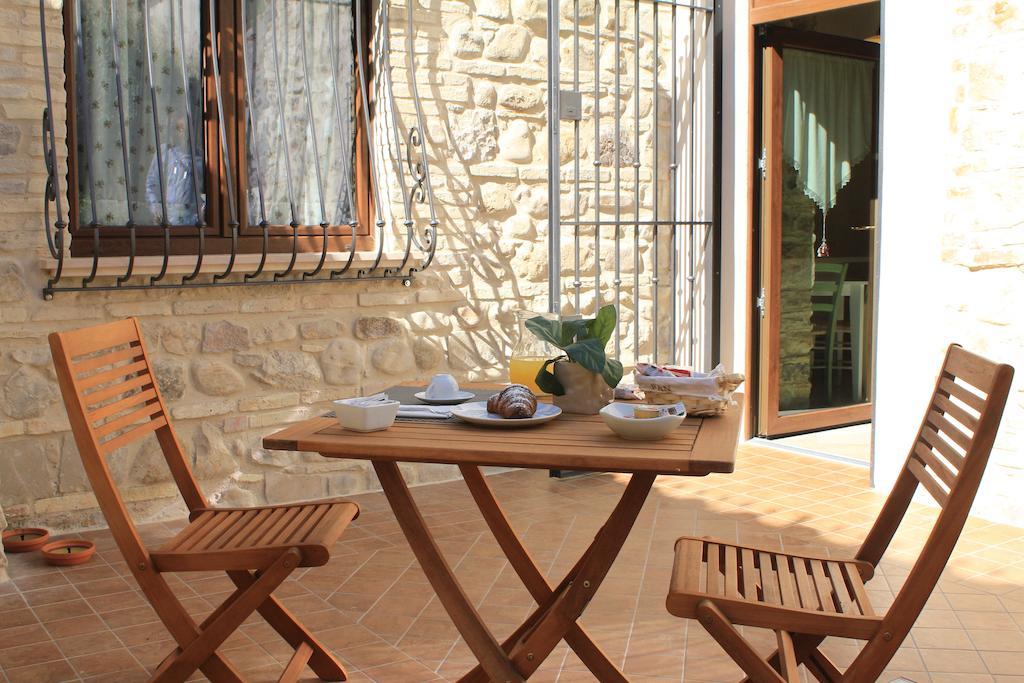 캔델라 A Casa Nostra Residenza Di Charme B&B 외부 사진